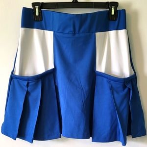 Beautiful Skort size Med Nwot